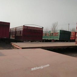 低價(jià)出售二手平板車，品質(zhì)優(yōu)、用途廣，速來搶購！